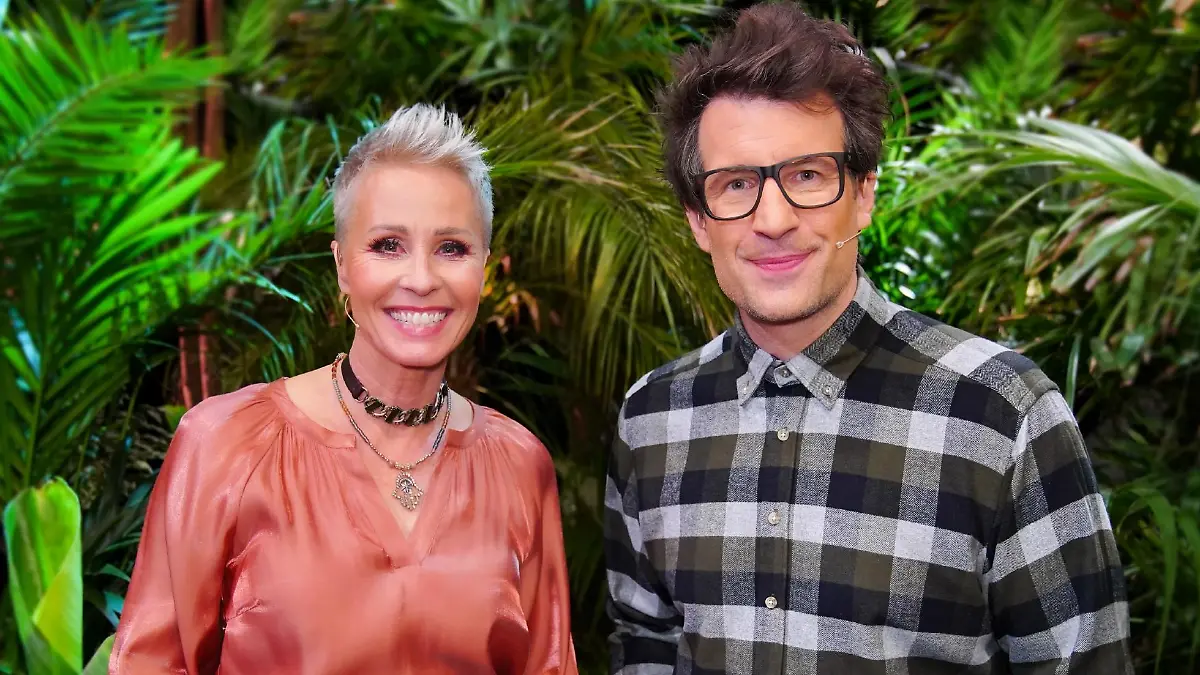 Tag 1: Dschungelprüfung " Tierischer Einlauf". Die beiden Moderatoren Sonja Zietlow und Daniel Hartwich
Die Verwendung des sendungsbezogenen Materials ist nur mit dem Hinweis und Verlinkung auf TVNOW gestattet.