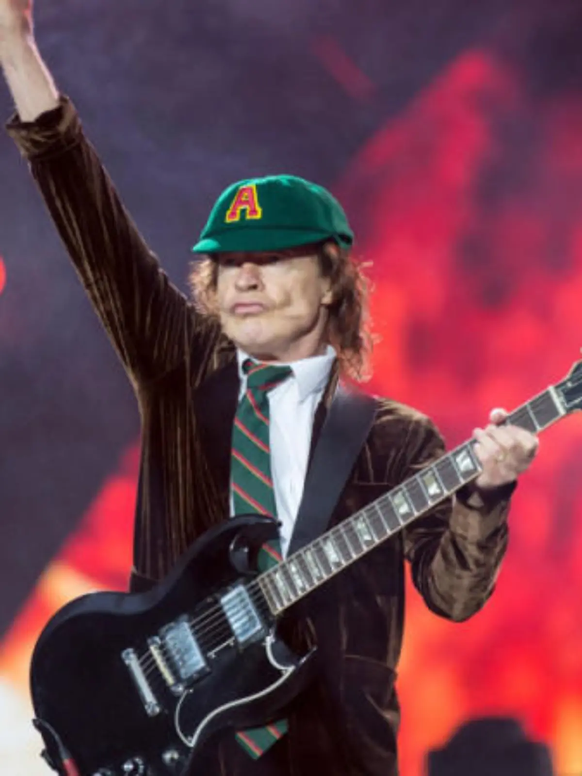 Angus Young bestätigt, dass Axl Rose keine neuen Songs mit AC/DC schrieb