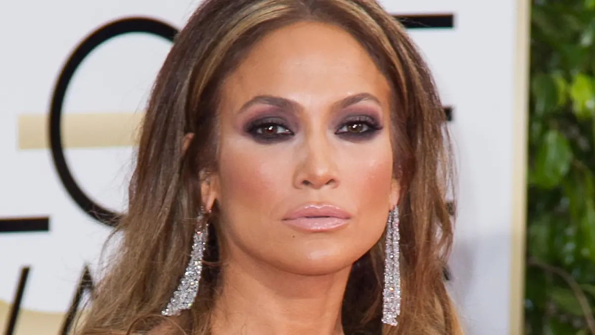 Jennifer Lopez attends the 72nd Annual Golden Globe Awards at the Beverly Hilton Hotel on January 11, 2015 in Beverly Hills, California.