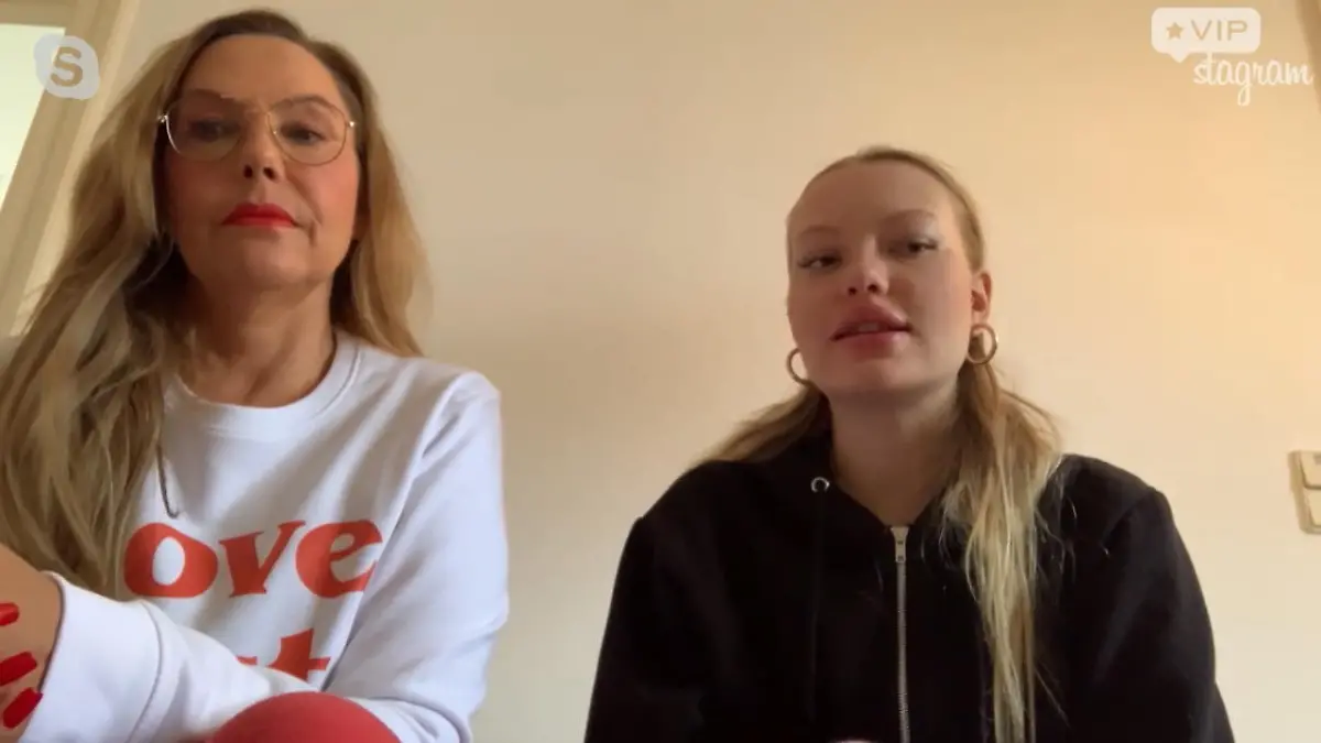 Cheyenne Ochsenknecht mit Mama Natascha über ihr Baby Exklusiv in Vipstagram