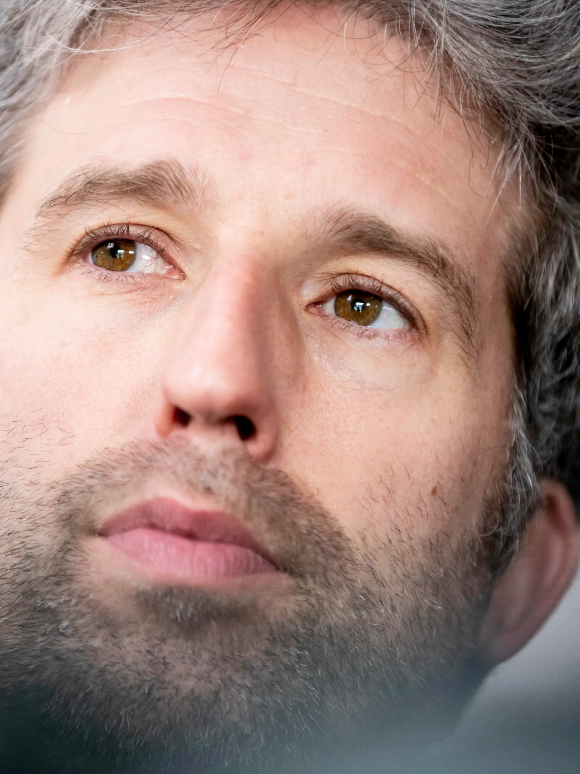 ARCHIV - 20.02.2019, Berlin: Boris Palmer (Bündnis 90/Die Grünen), Oberbürgermeister von Tübingen, sitzt bei einer Berlin-Tour im Bus. (zu "Palmer: Facebook «immer prolliger, proletenhafter und widerwärtiger»") Foto: Christoph Soeder/dpa +++ dpa-Bildfunk +++
