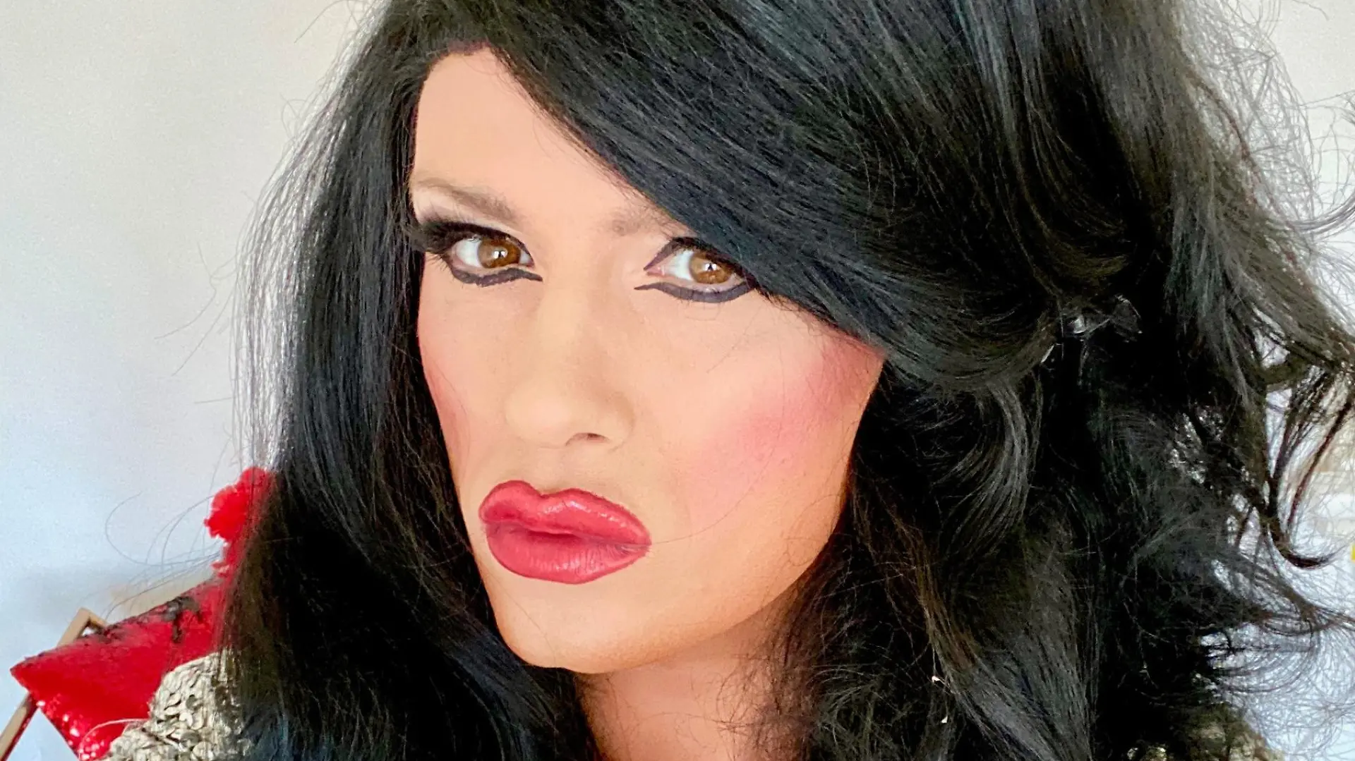 Nina Queer fliegt aus der Dschungelshow 2021