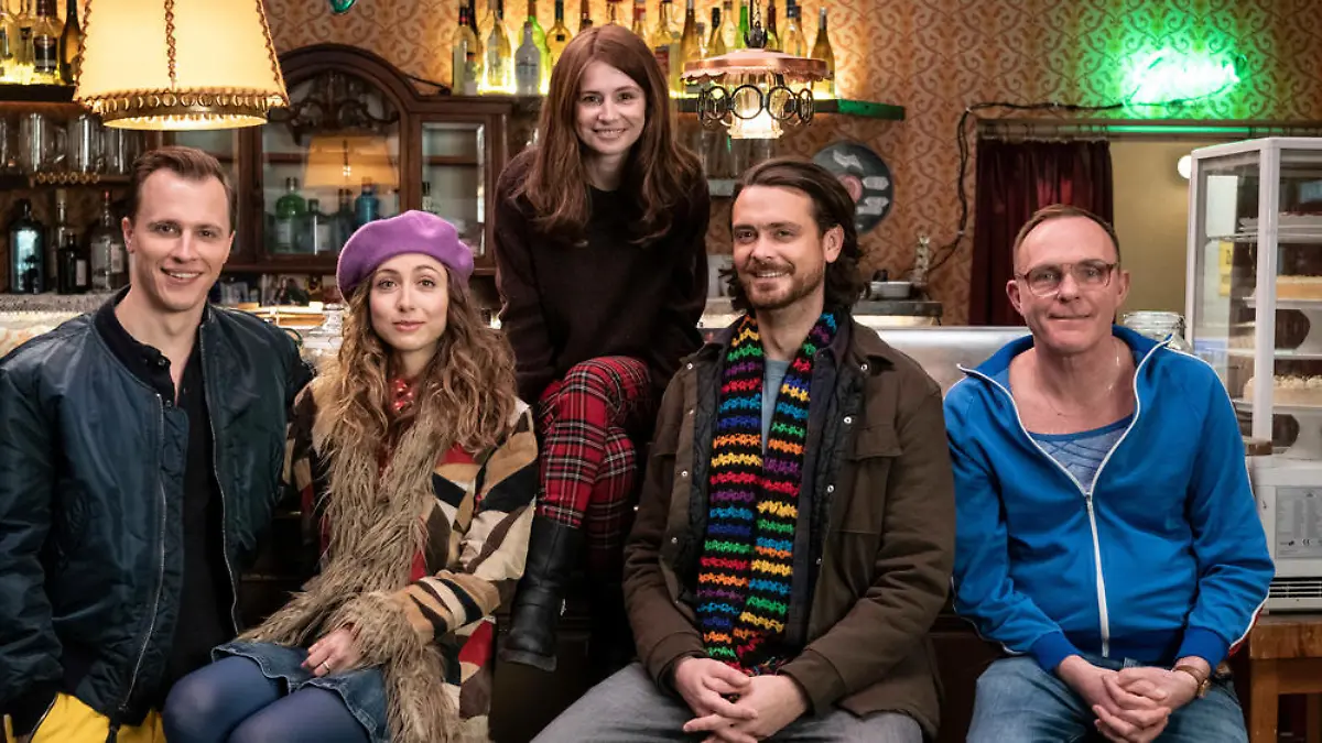 "Nix Festes": Sitcom mit Josefine Preuß bekommt eine zweite Staffel