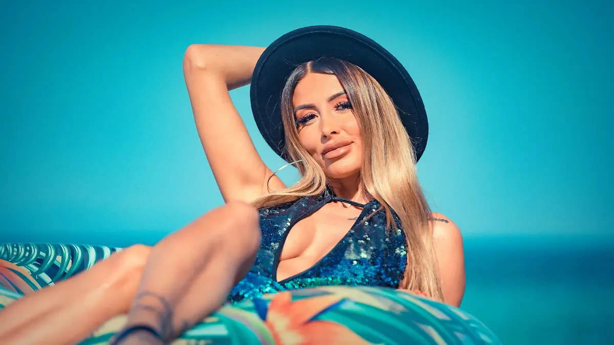 Christina Dimitriou nimmt an der Dschungelshow teil