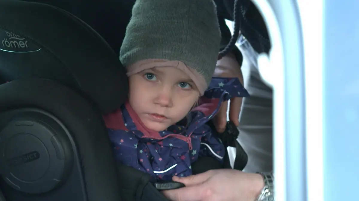 Dieser Brief ist im April datiert , erreicht hat er betroffene Eltern jedoch erst rund acht Monate später - kurz vor der Fälligkeit der neuen Kita-Gebühren für Kinder mit Behinderung.