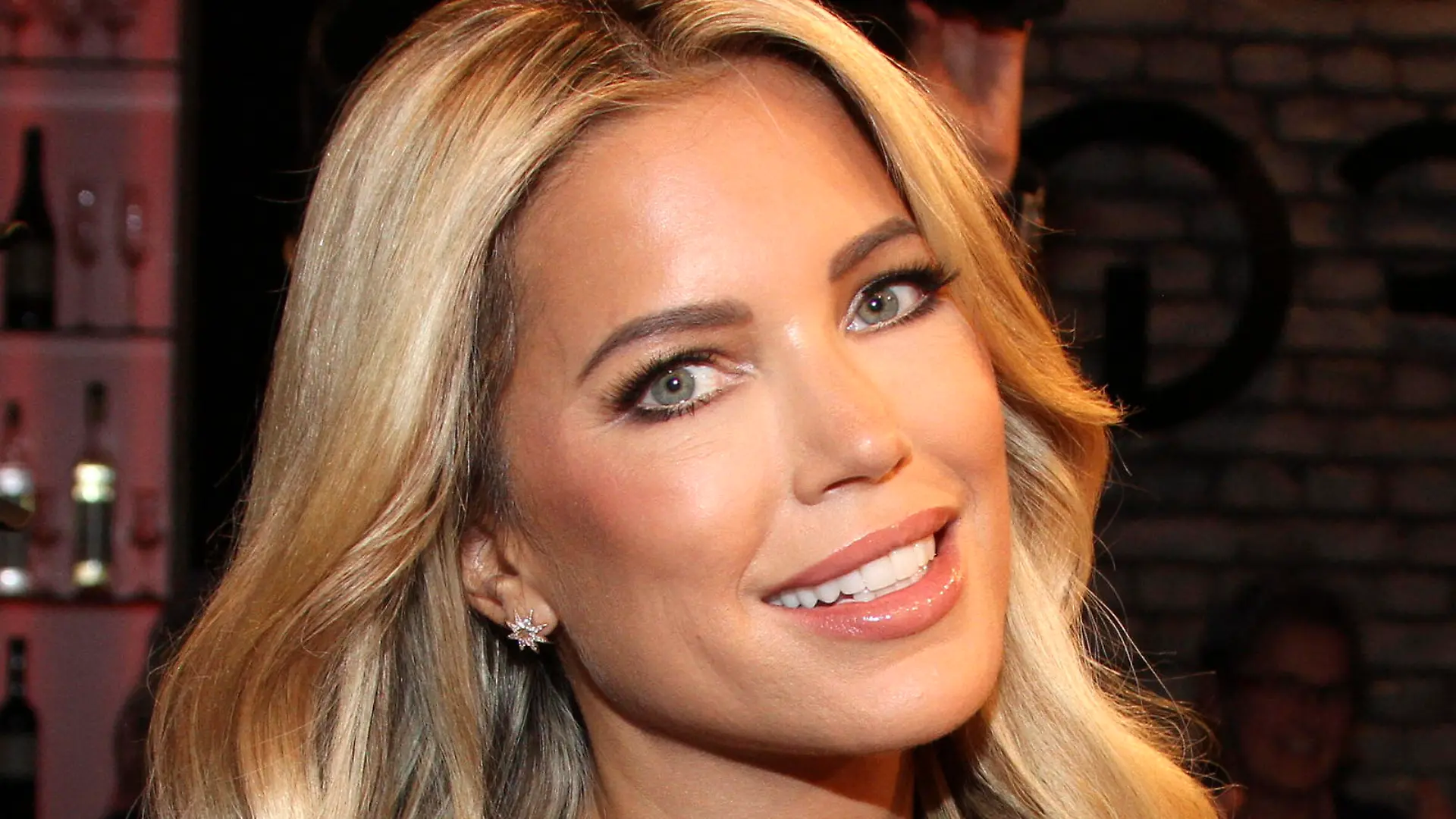 Sylvie Meis bei der Aufzeichnung der Radio Bremen Talkshow 3 nach 9 im Eventstudio im Weserhaus. Bremen, 20.09.2019 *** Sylvie Meis at the recording of Radio Bremen Talkshow 3 nach 9 in the Eventstudio in the Weserhaus Bremen, 20 09 2019 Foto:xgbrcix/xFuturexImage