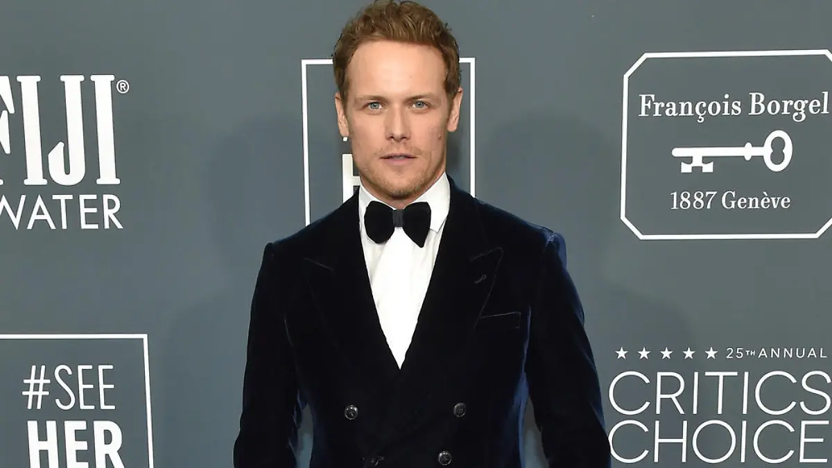 Der Betrüger nutzte einen Fake-Account von "Outlander"-Star Sam Heughan, um an die Frauen heranzukommen. 