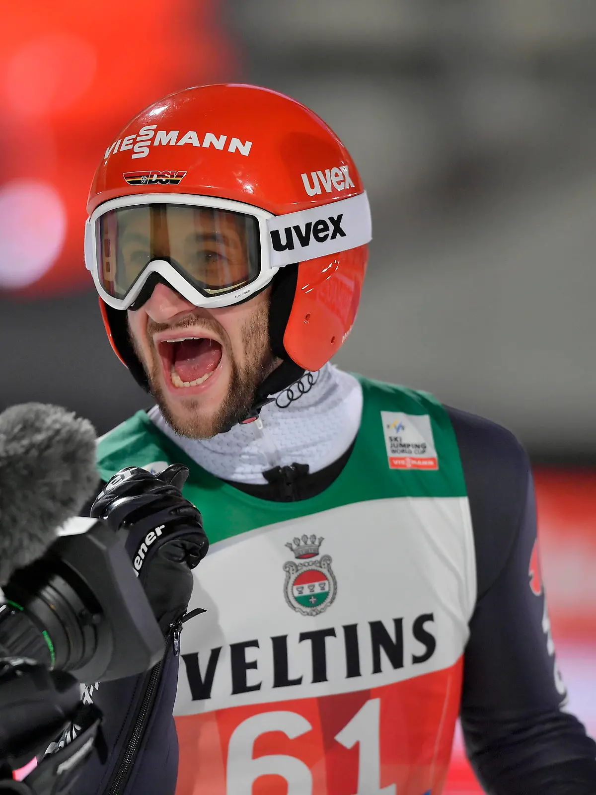  29.12.2020, 69.Vierschanzentournee 2020/21, Oberstdorf, Markus Eisenbichler GER jubelt. *** 29 12 2020, 69 Four Hills Tournament 2020 21, Oberstdorf, Markus Eisenbichler GER cheers.