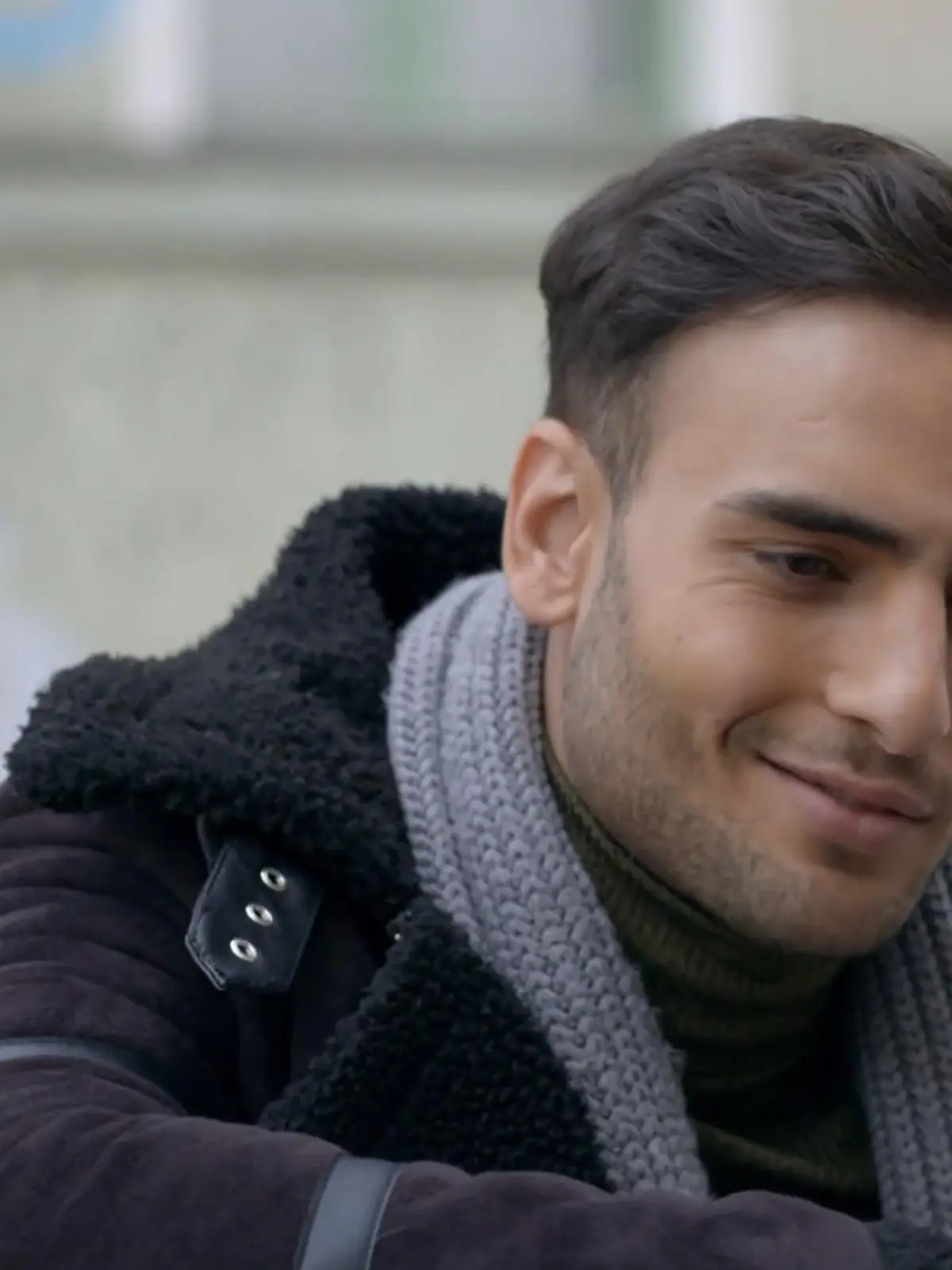 Nihat ist in Lilly verliebt