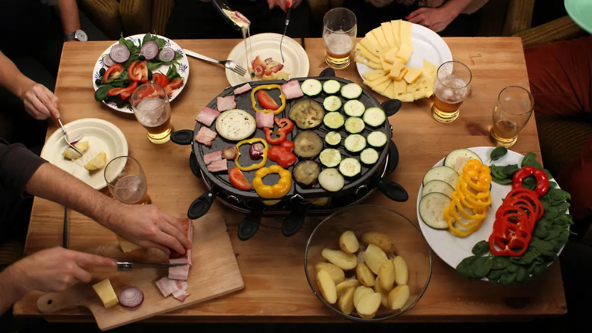 Raclette-Tipps: An Silvester müssen außergewöhnliche Kreationen her