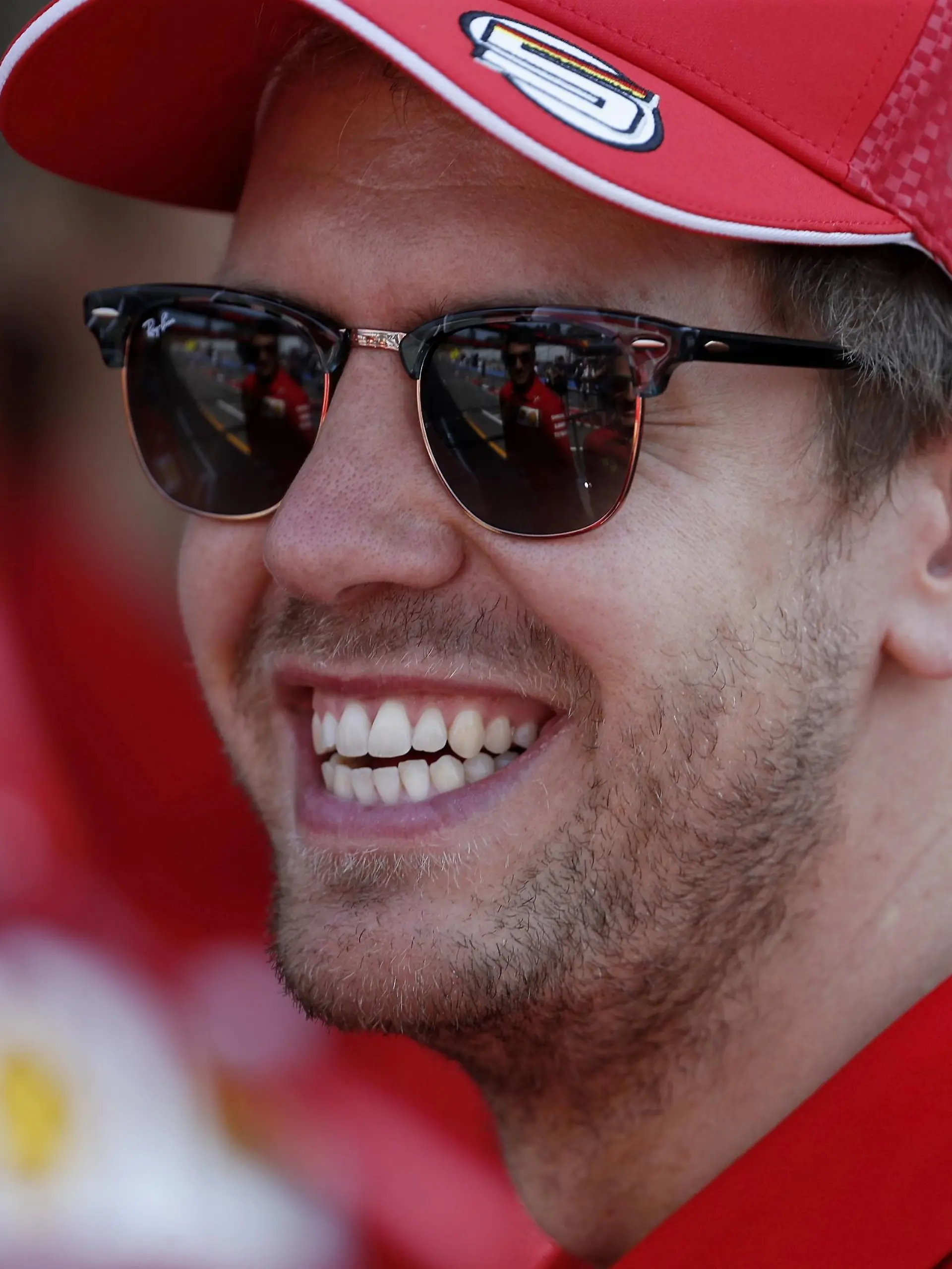 Sport Bilder des Tages VETTEL Sebastian Team Scuderia Ferrari F1 GP von Deutschland Hockenheim 2019 Vettel Donnerstag bei der Streckenbesichtigung 25.07.2019 Hockenheim *** VETTEL Sebastian Team Scuderia Ferrari F1 GP from Germany Hockenheim 2019 Vettel Thursday at the track visit 25 07 2019 Hockenheim PUBLICATIONxINxGERxSUIxAUTxHUNxSWExNORxDENxFINxLUXxONLY  