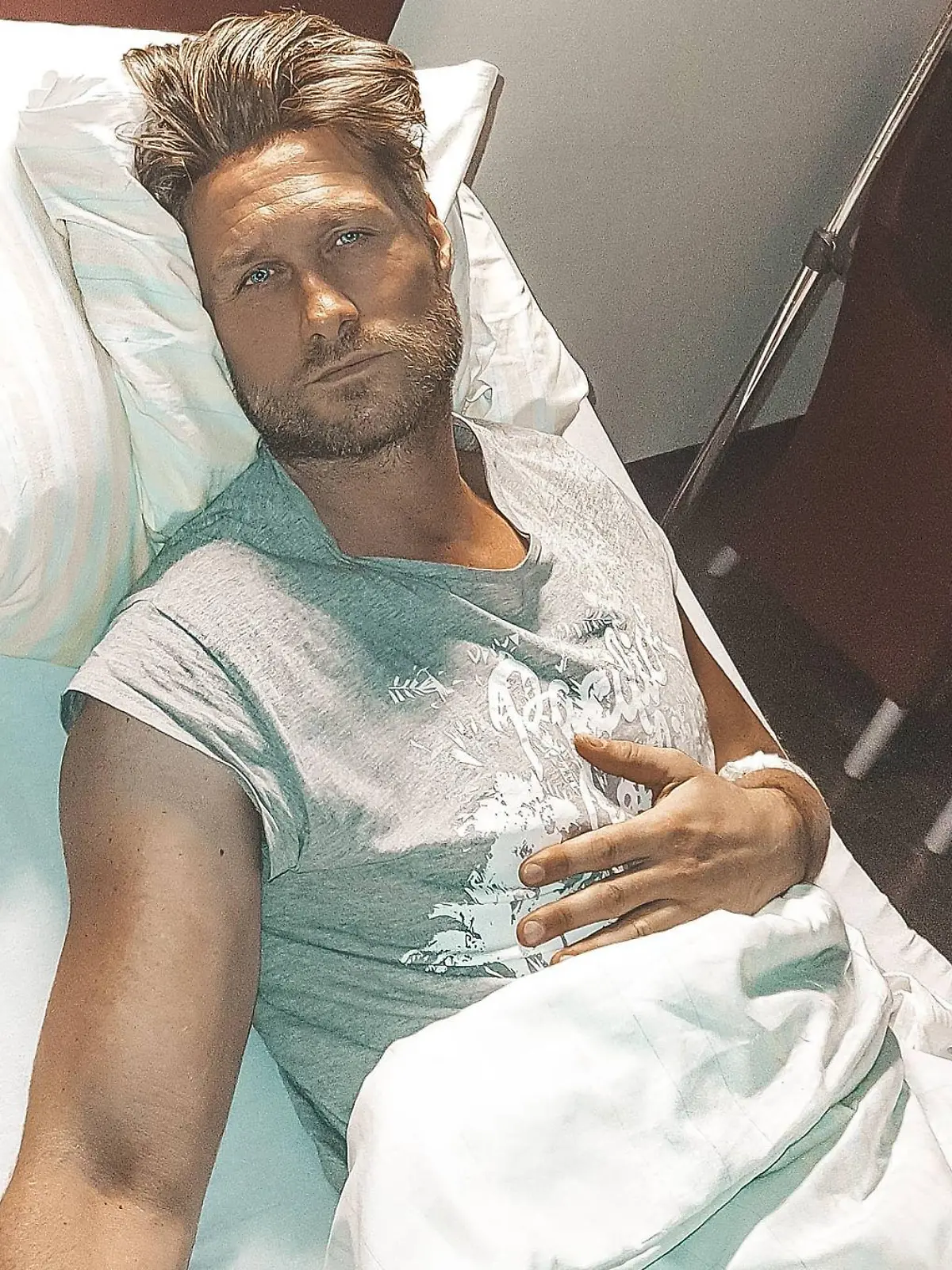 Nico Schwanz gibt seinen Followern ein Gesundheits-Update.