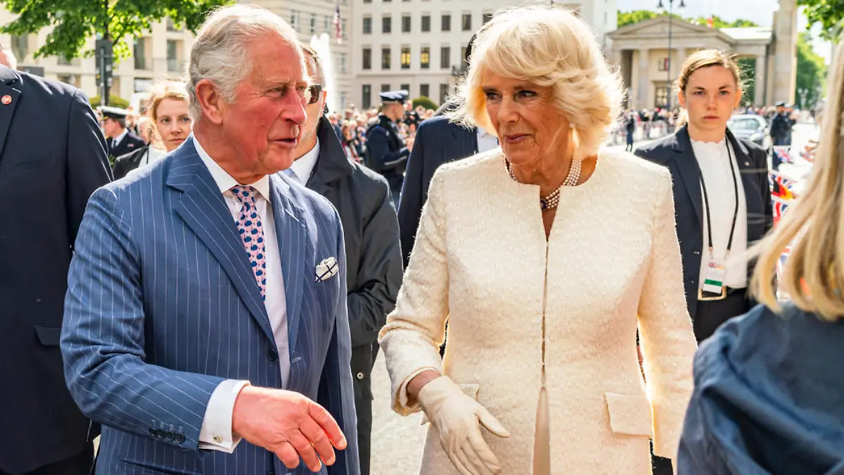 Britische Royals lesen mit Schauspielstars ein Weihnachtsgedicht