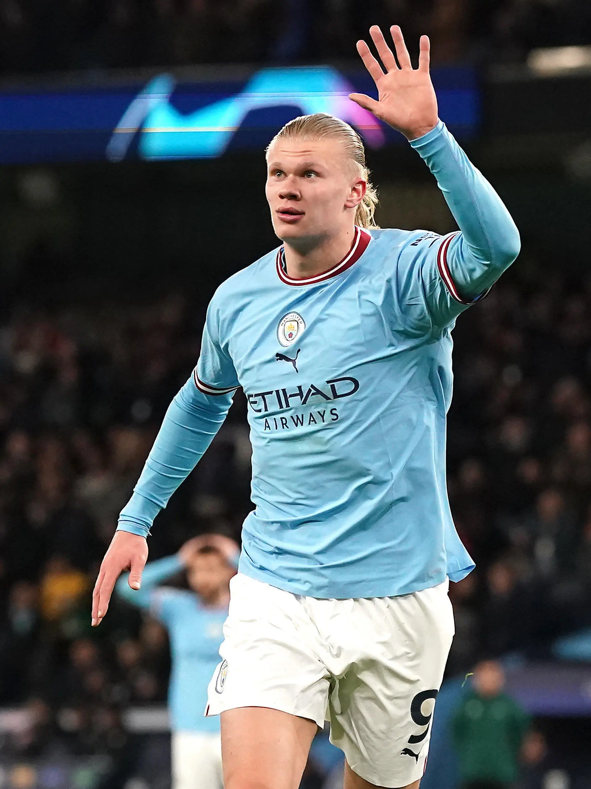 ARCHIV - 14.03.2023, Großbritannien, Manchester: Fußball: Champions League, Manchester City - RB Leipzig, K.o.-Runde, Achtelfinale, Rückspiele im Etihad Stadium, Erling Haaland von Manchester feiert sein Tor zum 6:0. Haaland hat nach dem Sieg gegen Leipzig eine Nachricht an Borussia Dortmunds Trainer Edin Terzic geschrieben. (zu dpa: «Nach Fünferpack gegen Leipzig: Haaland schreibt Nachricht an Terzic») Foto: Nick Potts/PA Wire/dpa +++ dpa-Bildfunk +++