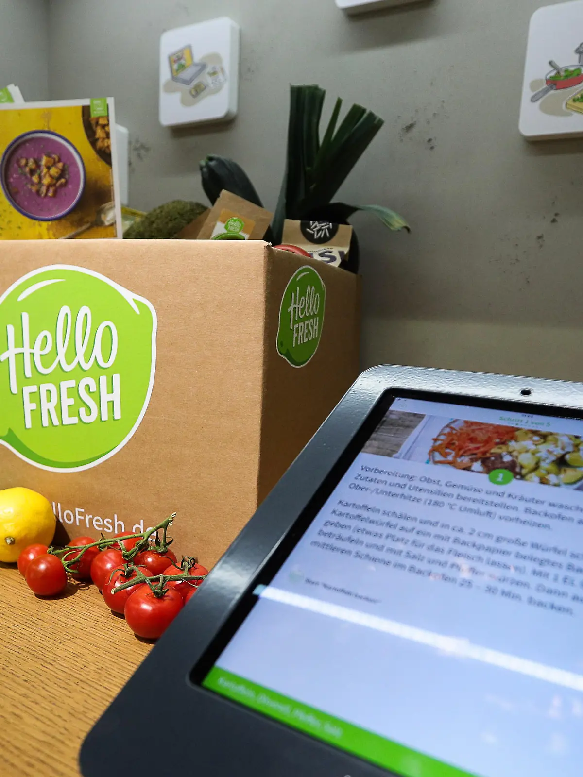 Hersteller von Kochboxen gehören zu den Gewinnern der Corona-Pandemie. Doch Hello Fresh kommt mit der Flut an Bestellungen nicht mehr zurecht und bittet um Stornierungen.
