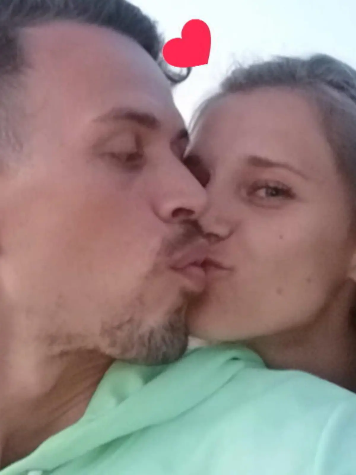Bild zu: "Daniel Bayer ist überglücklich vergeben"
