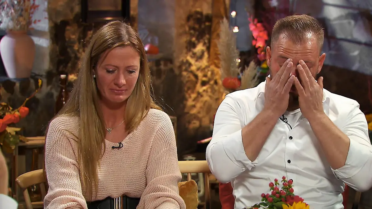Bäuerin Denise und Sascha brechen vor Inka in Tränen aus "Ich weiß, dass das keine Zukunft hat"