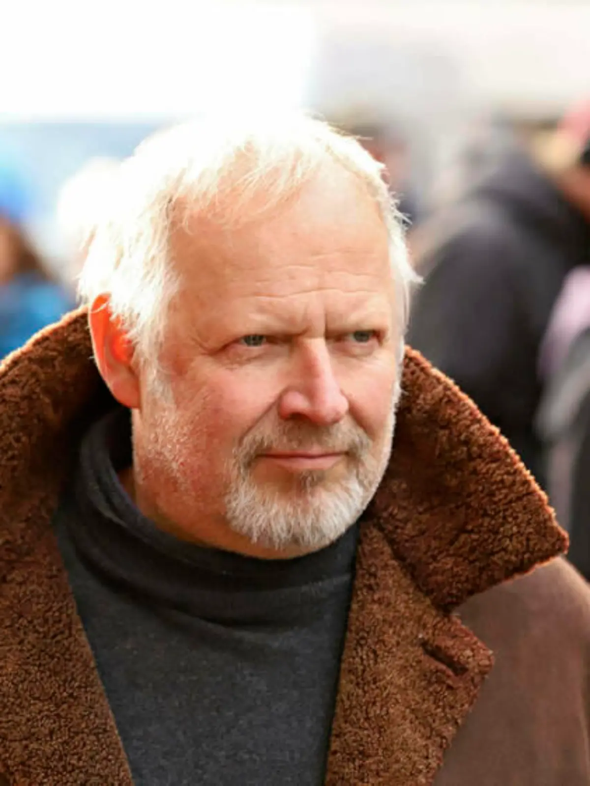 "Tatort"-Star Axel Milberg vermisst die Gesichter wegen der Masken