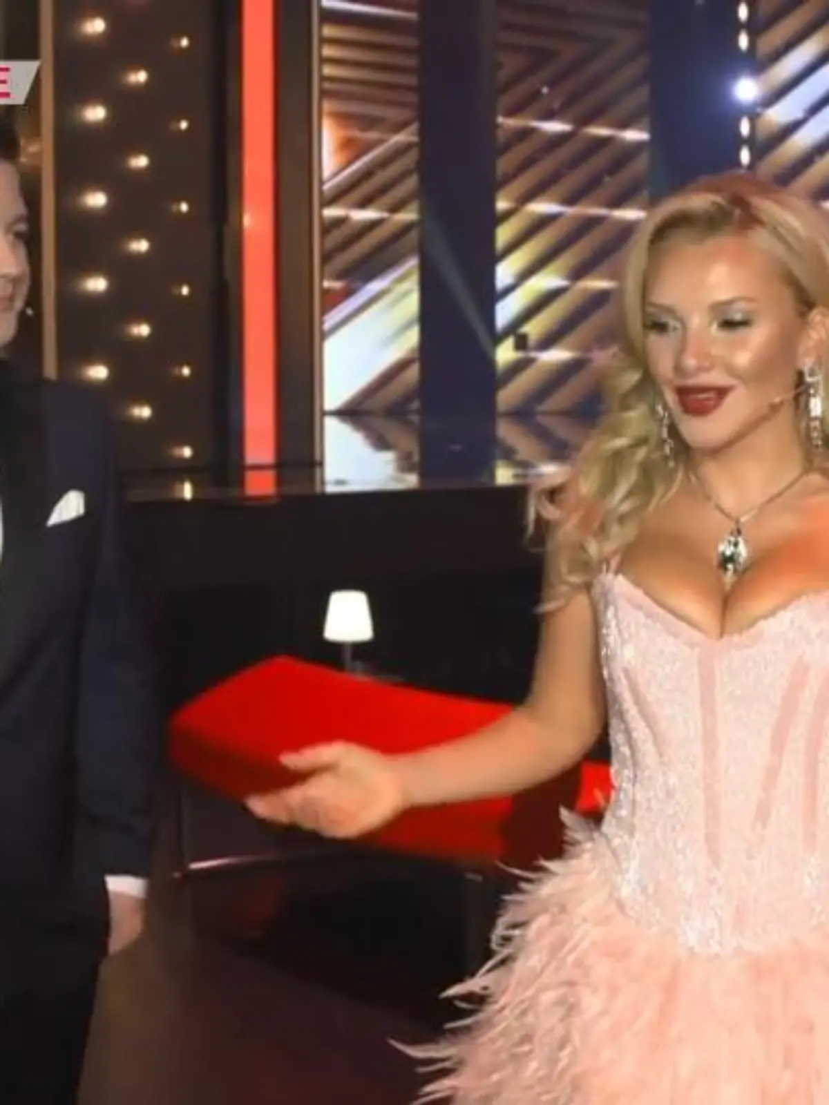 Bild zu: "Chris Tall und Evelyn Burdecki sind heiß auf das Finale"