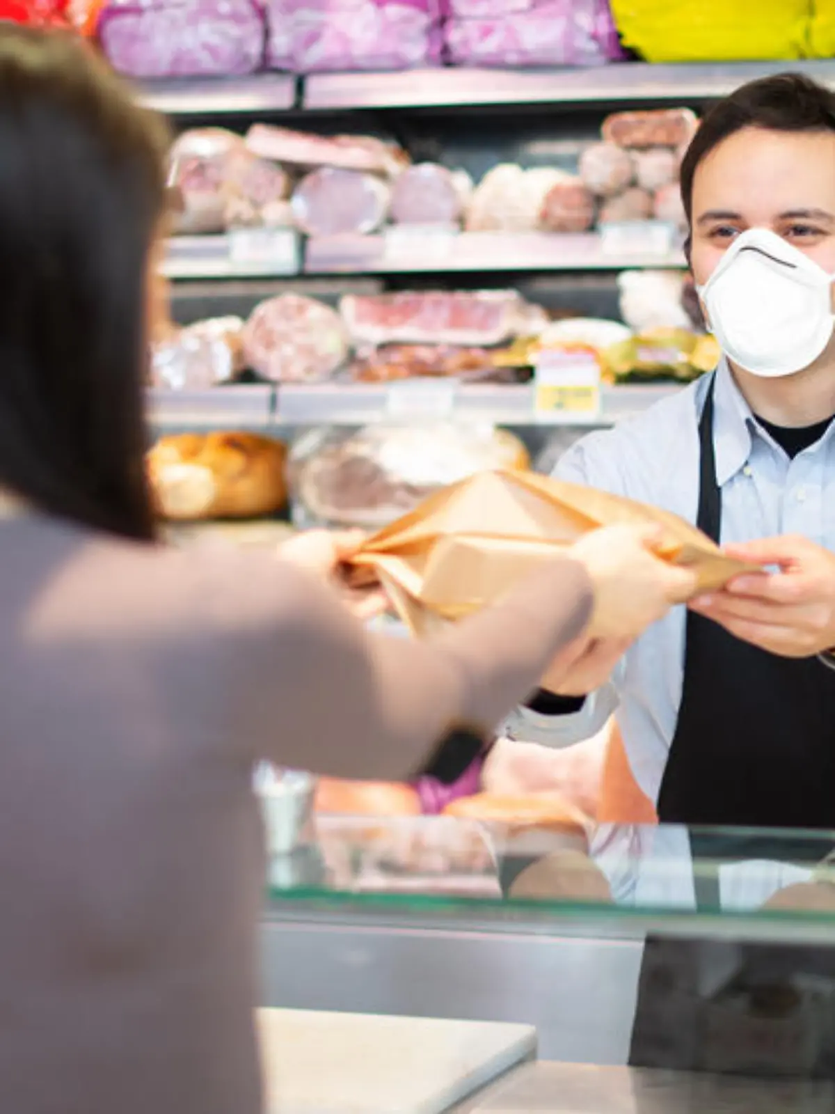 Supermarkt, Optiker und Co.: So hoch ist das Corona-Ansteckungsrisiko