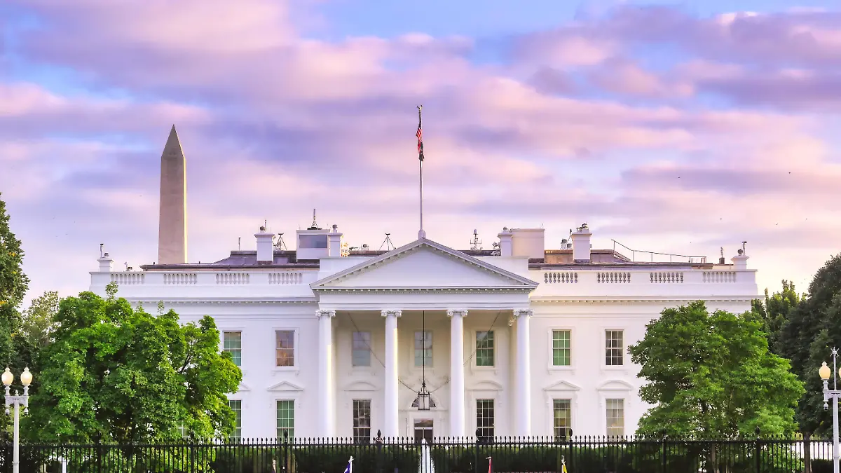 The White House located at 1600 Pennsylvania Avenue in Washington, D.C.