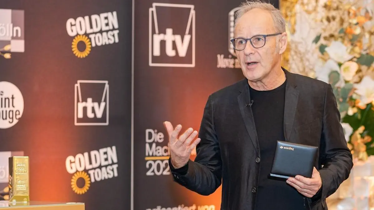 Reinhold Beckmann erhält Preis für soziales Engagement