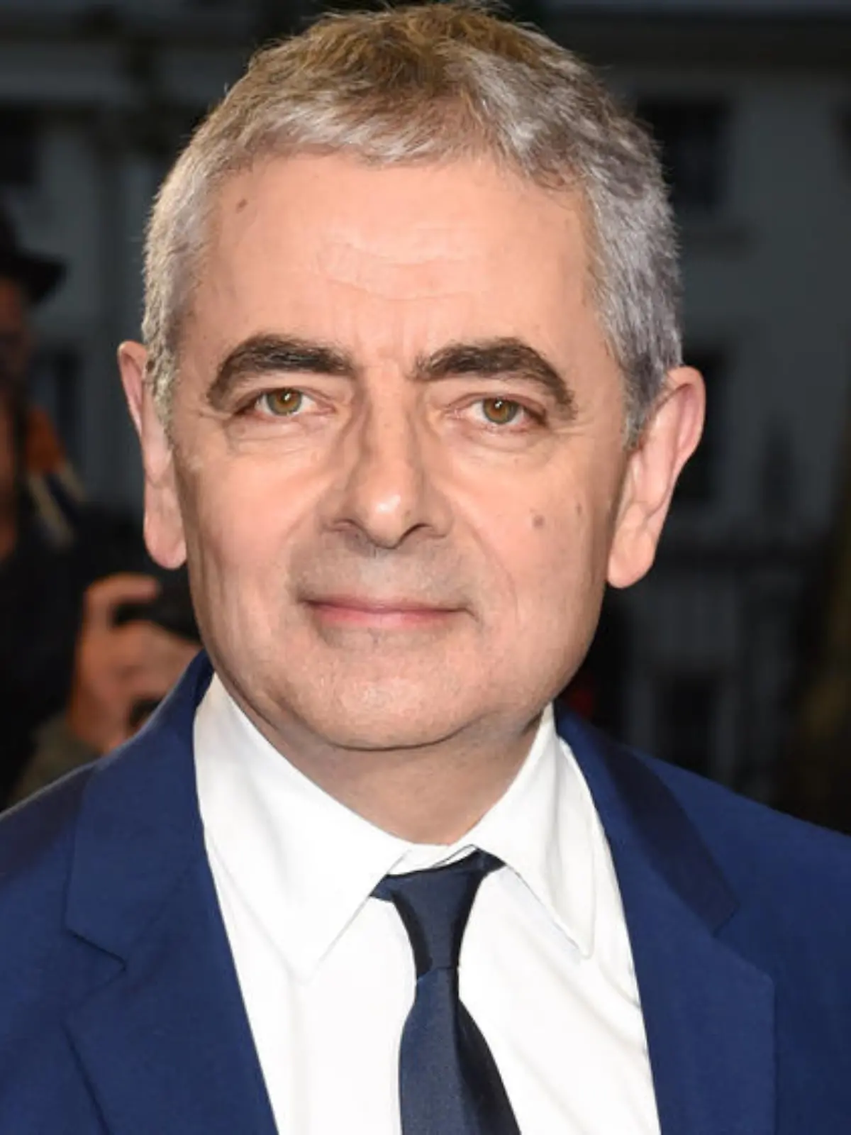 "Man vs. Bee": Rowan Atkinson kämpft in Netflix-Serie gegen eine Biene