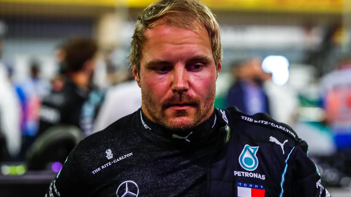 2020 Sakhir GP BAHRAIN INTERNATIONAL CIRCUIT, BAHRAIN - DECEMBER 06: Valtteri Bottas, Mercedes-AMG Petronas F1 during the Sakhir GP at Bahrain International Circuit on Sunday December 06, 2020 in Sakhir, Bahrain. Photo by Charles Coates / LAT Images Images PUBLICATIONxINxGERxSUIxAUTxHUNxONLY GP2016_175535_09I5192
