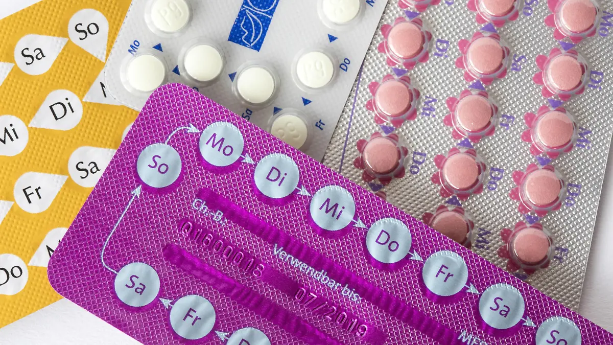 Antibabypille, Medikamente zur Empfängnisverhütung, Tablettenpackungen, *** Birth control pills contraceptive tablets  
