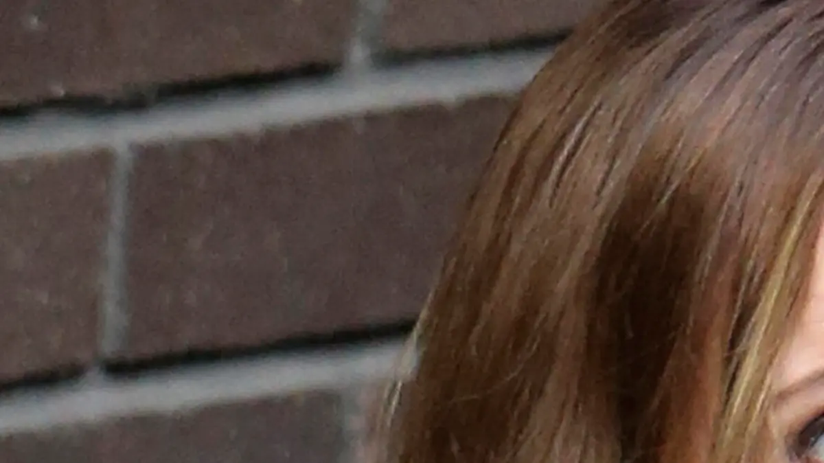 Singer Geri Horner is pictured leaving the ITV studios following a guest appearance on 'Loose Women'.
<P>
Pictured: Geri Horner
<B>Ref: SPL1529258  280617  </B><BR/>
Picture by: Simon Earl / Splash News<BR/>
</P><P>
<B>Splash News and Pictures</B><BR/>
Los Angeles:	310-821-2666<BR/>
New York:	212-619-2666<BR/>
London:	870-934-2666<BR/>
photodesk@splashnews.com<BR/>
</P>