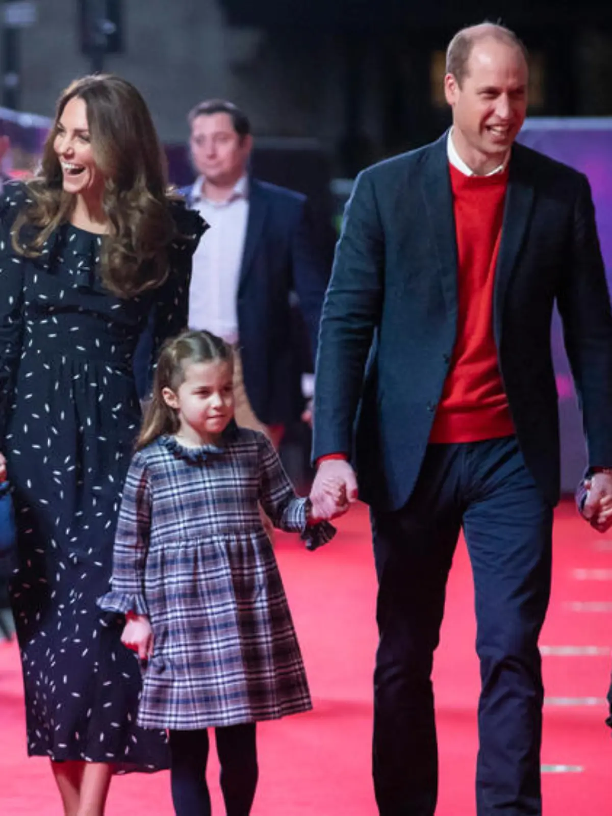 Der erste rote Teppich für George, Charlotte und Louis