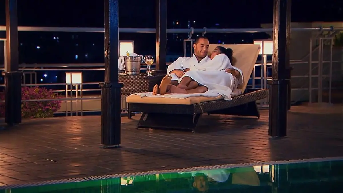 Eva war mal mit einem verheirateten Mann zusammen Da staunt der Bachelor nicht schlecht