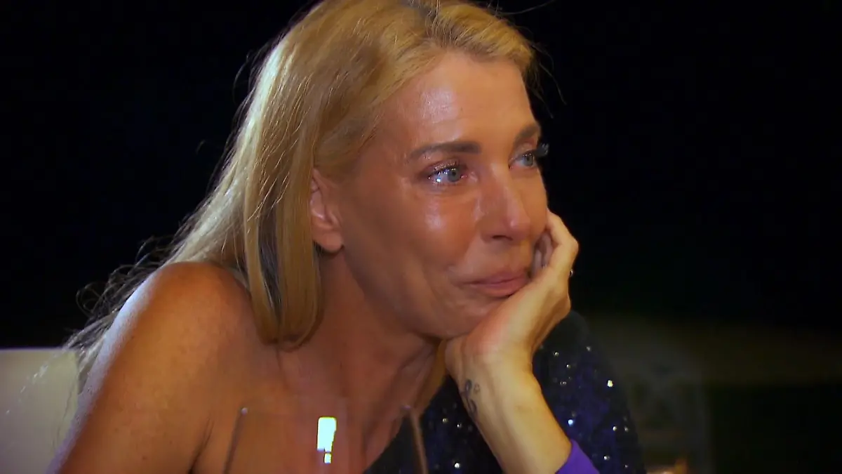 Giulia Siegel kommen wegen Ludwig die Tränen Beim Date mit Tom