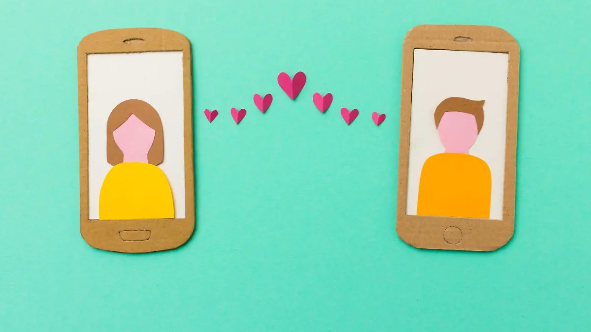  Online Dating *** Online dating PUBLICATIONxINxGERxSUIxAUTxONLY photocase2004187