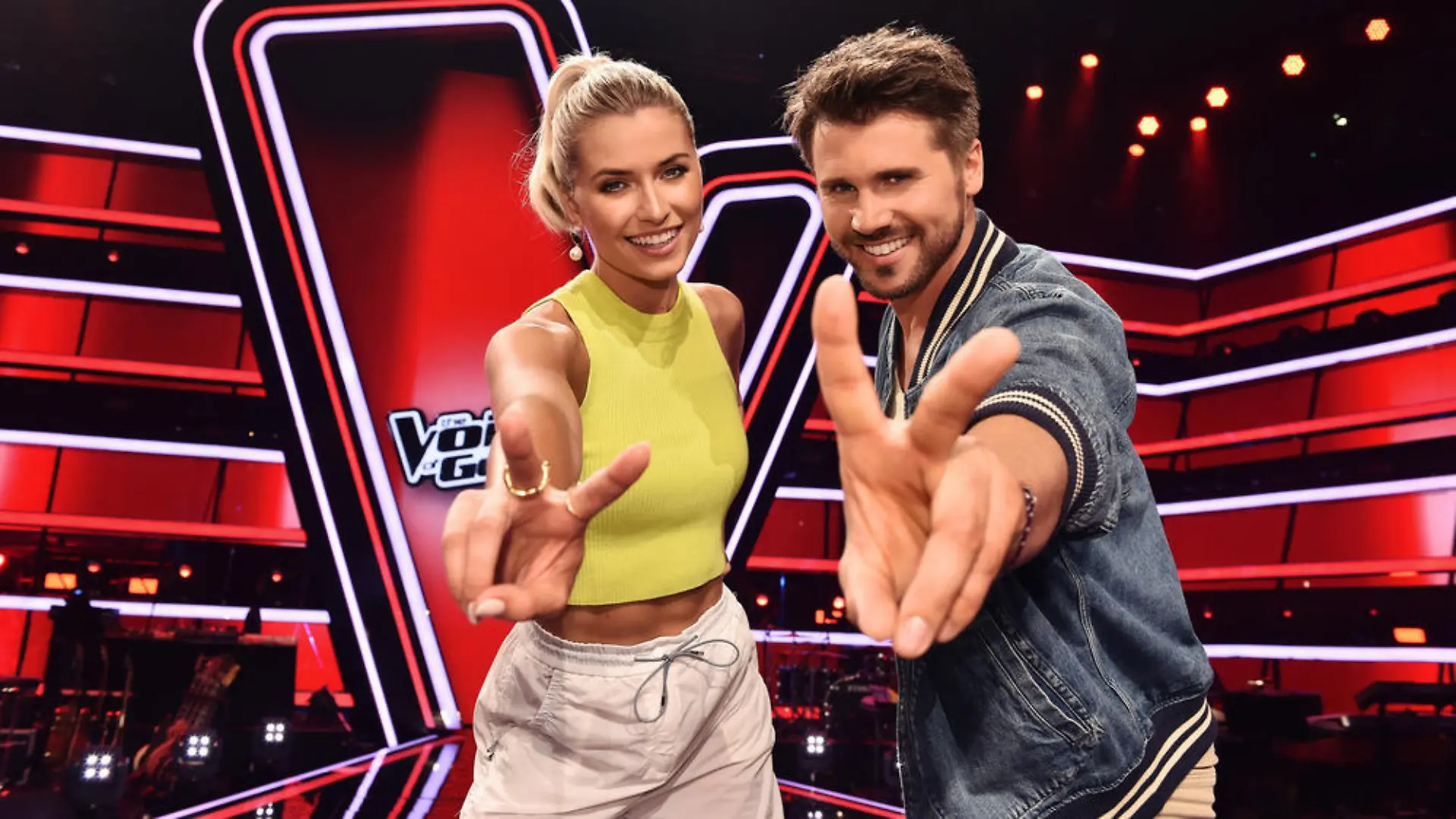 "The Voice of Germany": Lena Gercke feiert Comeback als Moderatorin