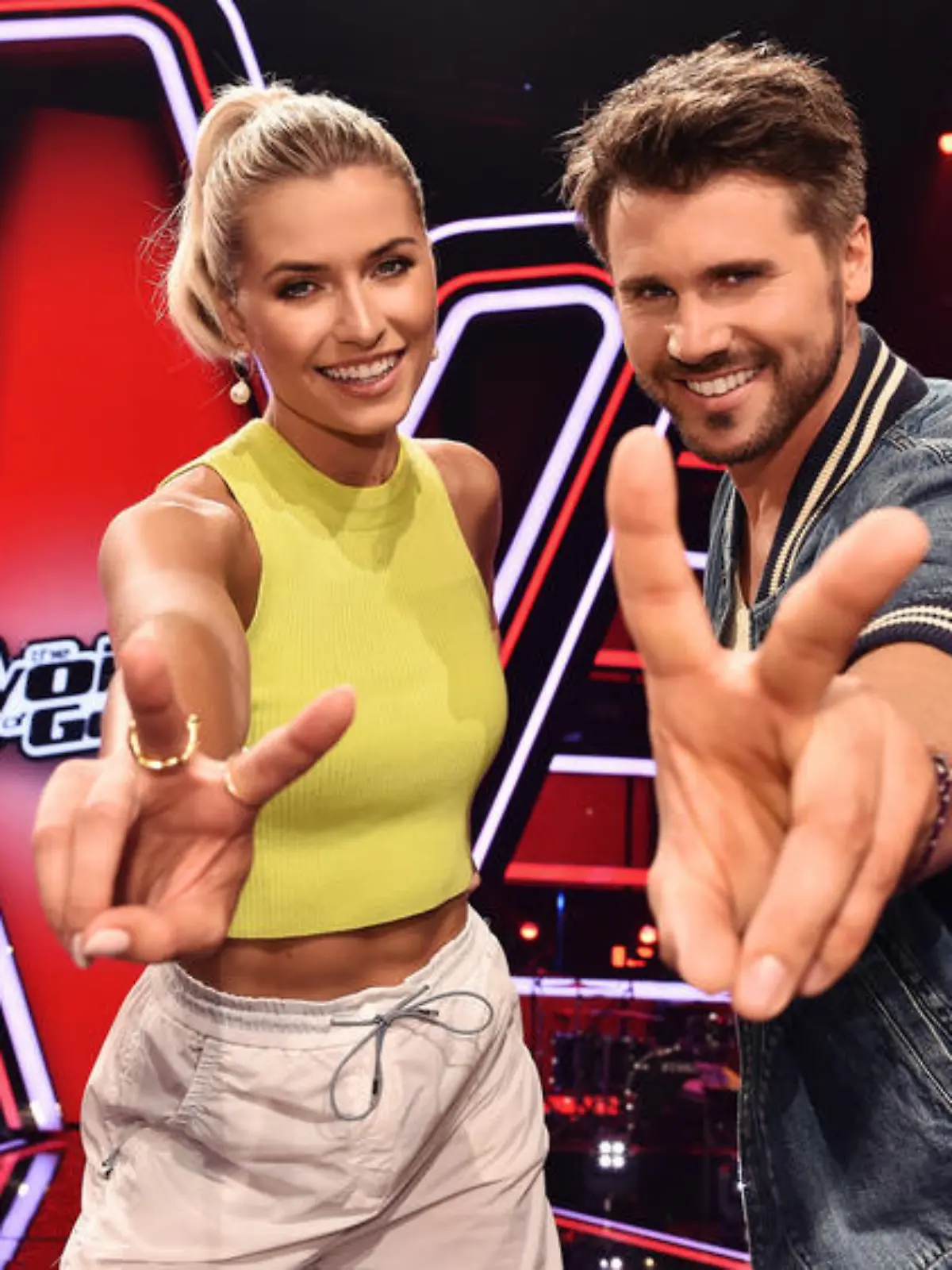"The Voice of Germany": Lena Gercke feiert Comeback als Moderatorin