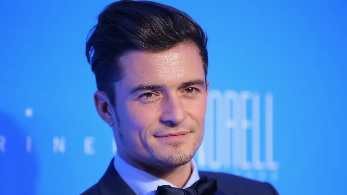 NEW YORK, NY - DECEMBER 01:  UNICEF Goodwill Ambassador
Honoree: Audrey Hepburn Humanitarian Award Orlando Bloom attends the 11th Annual UNICEF Snowflake Ball Honoring Orlando Bloom, Mindy Grossman And Edward G. Lloyd at Cipriani, Wall Street on December 1, 2015 in New York City.  (Photo by Jemal Countess/Getty Images for UNICEF)