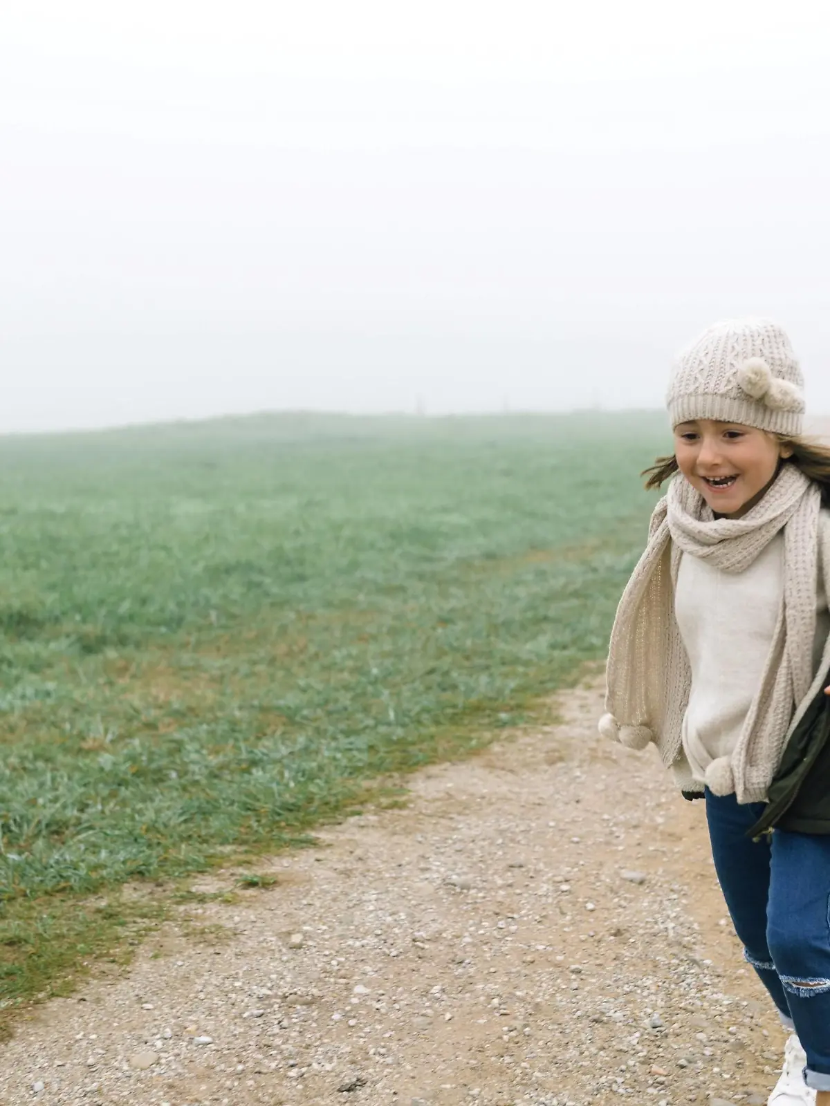 Happy girl running with her dog while her parents walking in the background on a foggy day in winter model released Symbolfoto property released PUBLICATIONxINxGERxSUIxAUTxHUNxONLY DAPF00553

Happy Girl RUNNING With her Dog while her Parents Walking in The Background ON a foggy Day in Winter Model released Symbolic image Property released PUBLICATIONxINxGERxSUIxAUTxHUNxONLY DAPF00553  