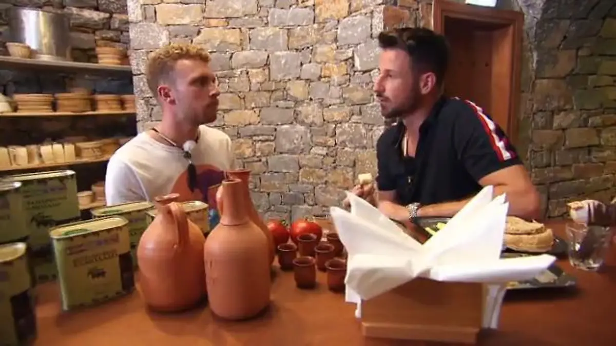 Vincent öffnet sich dem Prinzen Er hatte Pech mit Männern