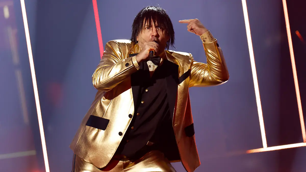 Sänger Ikke Hüftgold alias Matthias Distel startet mit seinem Titel 'Lied mit gutem Text' beim deutschen Vorentscheid zum Eurovision Song Contest (ESC) 2023 unter dem Motto 'Unser Lied für Liverpool' mit einer Bühnenprobe in den MMC Studios. Köln, 02.03.2023