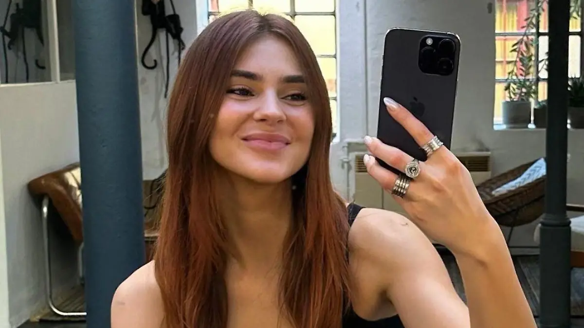 Stefanie Giesinger hat jetzt kupferfarbige Haare.