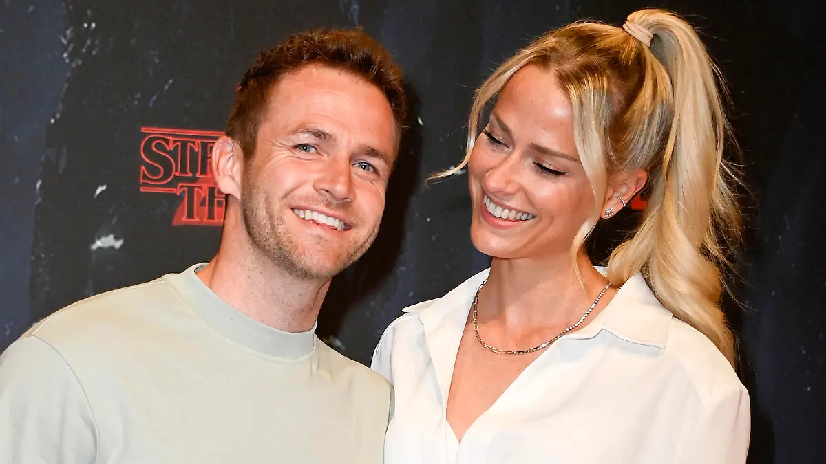 Philipp Stehler mit Freundin Vanessa Ciomber bei der Premiere der 4. Staffel der Netflix TV-Serie 'Stranger Things' im Kraftwerk Berlin. Berlin, 23.05.2022