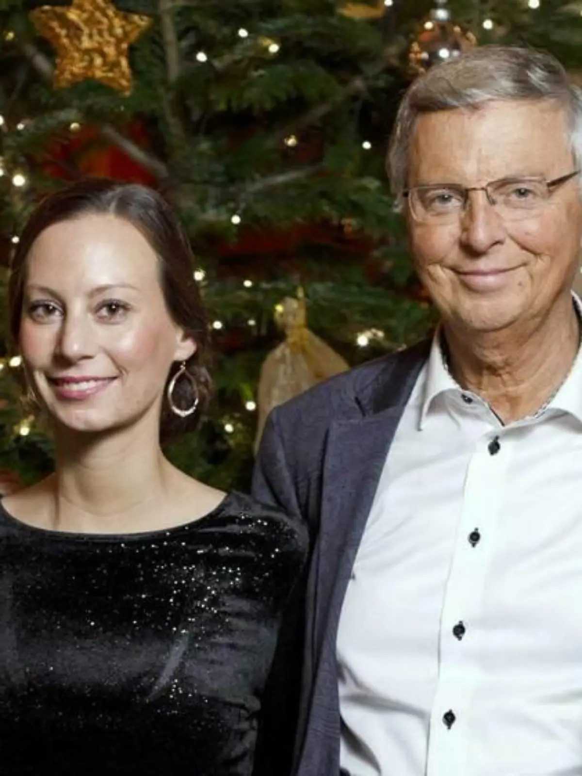 Freudentränen! Wolfgang Bosbach wird Opa