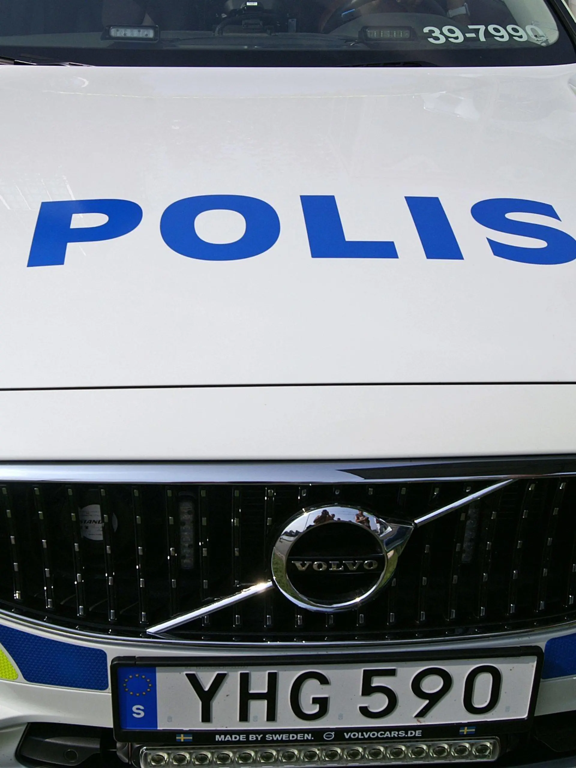 Schwedisches Polizeifahrzeug, auf dem Stand des Autoherstellers VOLVO, während des Museumsuferfestes 2017 in Frankfurt am Main. | Verwendung weltweit