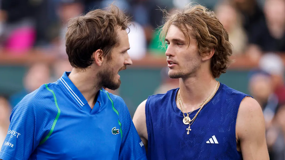 Tennis 2023: BNP Paribas Open MAR 14 March 14, 2023 Alexander Zverev of Germany congratulates Daniil Medvedev of Russia during the 2023 BNP Paribas Open at Indian Wells Tennis Garden in Indian Wells, California. Mandatory Photo Credit: Charles Baus/CSM/Sipa USACredit Image: Charles Baus/Cal Media/Sipa USA Indian Wells CA United States of America NOxUSExINxGERMANY PUBLICATIONxINxALGxARGxAUTxBRNxBRAxCANxCHIxCHNxCOLxECUxEGYxGRExINDxIRIxIRQxISRxJORxKUWxLIBxLBAxMLTxMEXxMARxOMAxPERxQATxKSAxSUIxSYRxTUNxTURxUAExUKxVENxYEMxONLY Copyright: xCalxSportxMediax Editorial use only