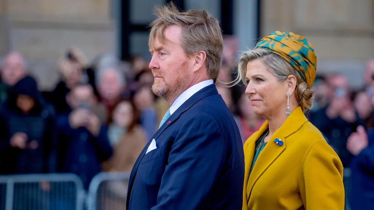 King Willem-Alexander and Queen Maxima of The Netherlands at the Royal Palace in Amsterdam, on April 11, 2023, waiting for President Emmanuel Macron and Mrs. Bridget Macron for the Welcome ceremony at the Dam Square on the 1st of a 2 day state visit from France to the Netherlands
Photo: Albert Nieboer / Netherlands OUT / Point de Vue OUT