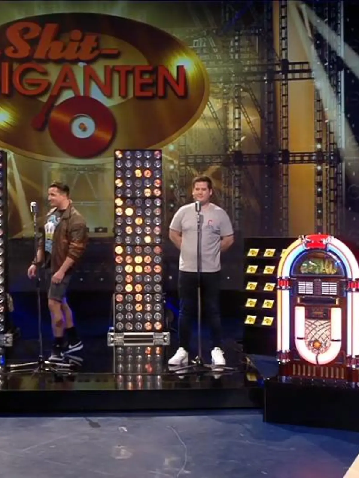 Bild zu: "Andreas Gabalier performt mit Mario Barth & Chris Tall"