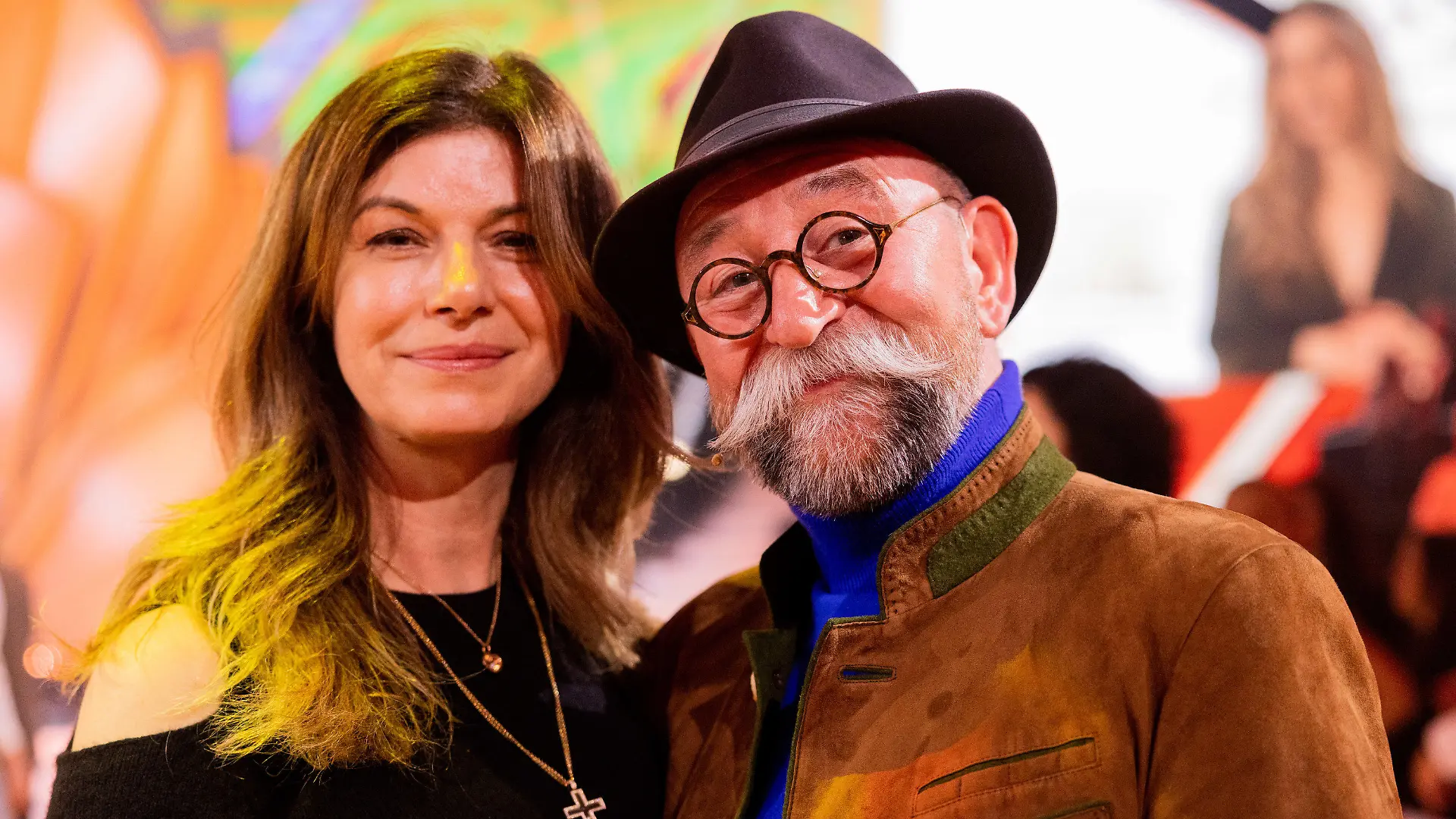 15.04.2023, Nordrhein-Westfalen, Köln: Horst Lichter, Fernsehkoch und Autor, und seine Frau Nada Lichter stehen in der RTL-Tanzshow "Let's Dance" im Coloneum auf dem Parkett. Foto: Rolf Vennenbernd/dpa +++ dpa-Bildfunk +++