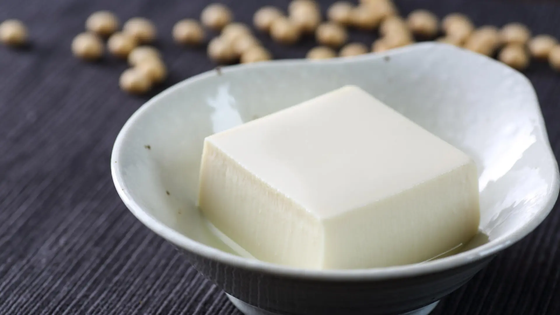 Seidentofu ist auch für Süßspeisen geeignet