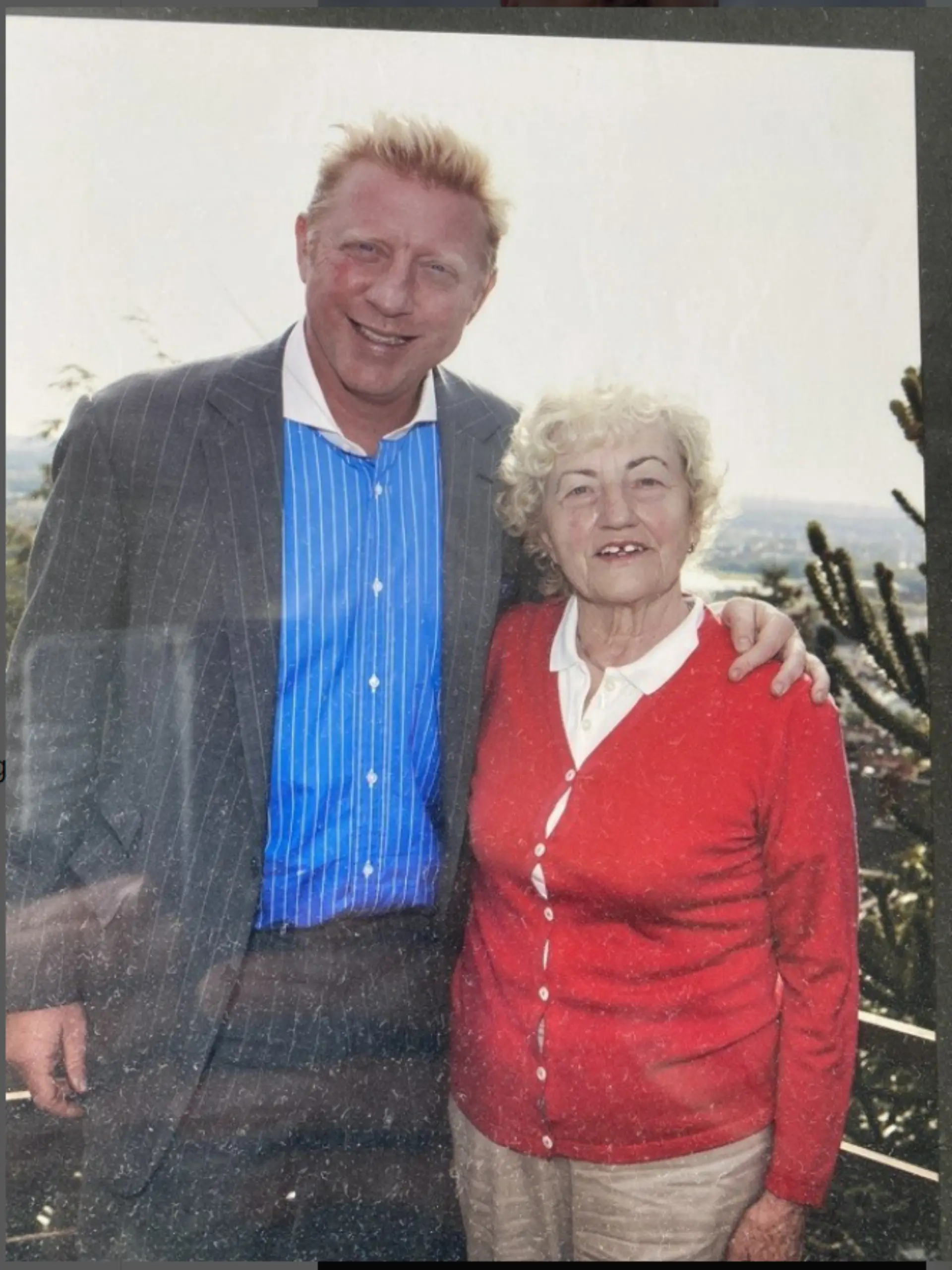 Zieh Boris Becker wieder bei Mama ein?
